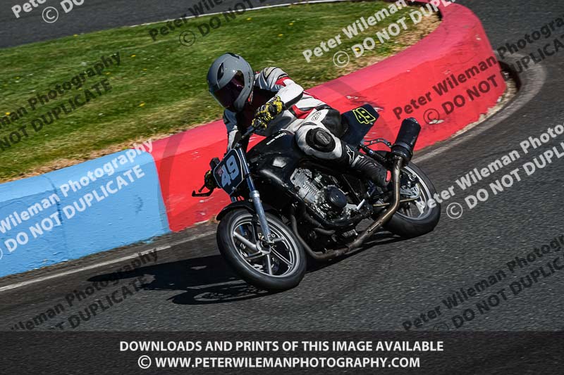 enduro digital images;event digital images;eventdigitalimages;mallory park;mallory park photographs;mallory park trackday;mallory park trackday photographs;no limits trackdays;peter wileman photography;racing digital images;trackday digital images;trackday photos